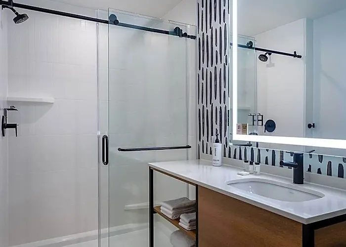 Hotel Atwell Worth - Alliance Area By Ihg 4*